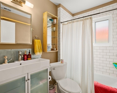 408 Ramble Ln - Photo Thumbnail 13