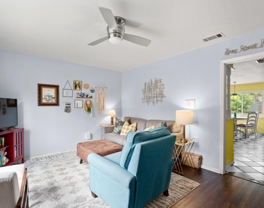 408 Ramble Ln - Photo Thumbnail 8