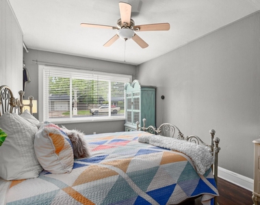 408 Ramble Ln - Photo Thumbnail 12