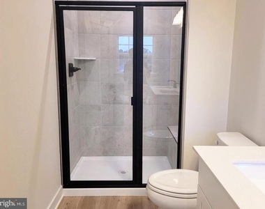 205 River Birch Way - Photo Thumbnail 12