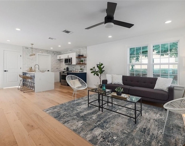 7109 Cherry Meadow Dr - Photo Thumbnail 2