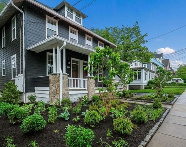 115 Harvey Avenue - Photo Thumbnail 2