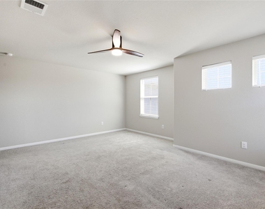 1214 Falconer Way - Photo Thumbnail 22