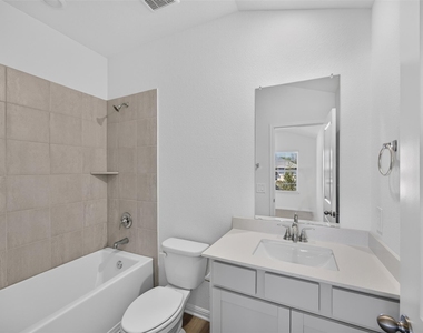 12413 Saint Thomas Dr - Photo Thumbnail 21