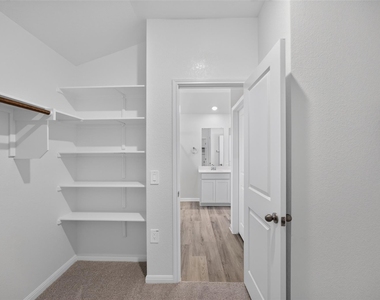 12413 Saint Thomas Dr - Photo Thumbnail 36