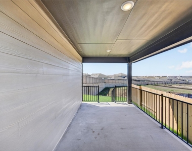 12413 Saint Thomas Dr - Photo Thumbnail 37