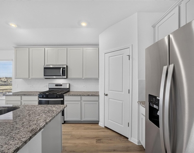 12413 Saint Thomas Dr - Photo Thumbnail 12
