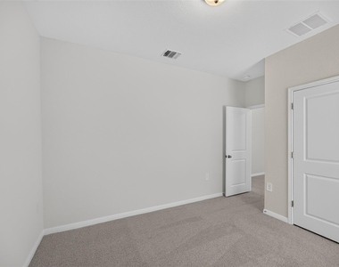 12413 Saint Thomas Dr - Photo Thumbnail 30