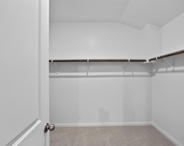 12413 Saint Thomas Dr - Photo Thumbnail 35
