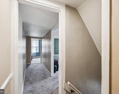 916 Cedar Street - Photo Thumbnail 12