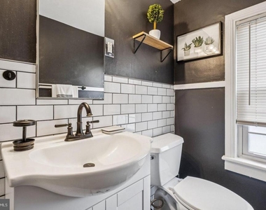 916 Cedar Street - Photo Thumbnail 19