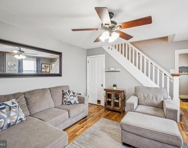 916 Cedar Street - Photo Thumbnail 4