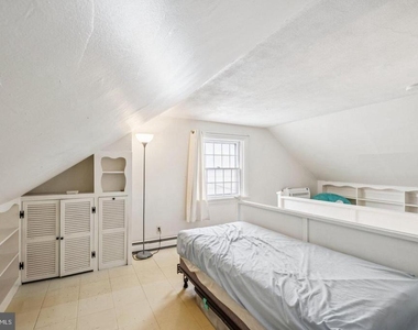 916 Cedar Street - Photo Thumbnail 27
