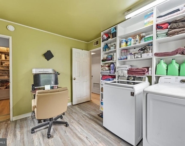 587 Arbor Road - Photo Thumbnail 19
