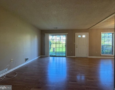 41 Lehavre Court - Photo Thumbnail 8