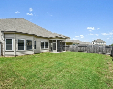 1007 Guadalupe Bass Rd - Photo Thumbnail 35
