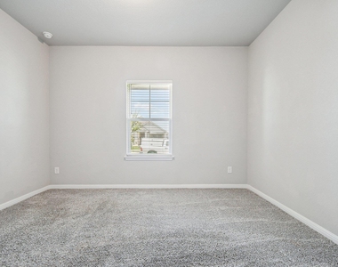 1007 Guadalupe Bass Rd - Photo Thumbnail 23