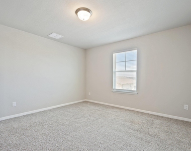1007 Guadalupe Bass Rd - Photo Thumbnail 25