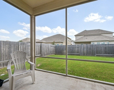 1007 Guadalupe Bass Rd - Photo Thumbnail 33