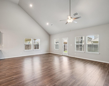 1007 Guadalupe Bass Rd - Photo Thumbnail 6