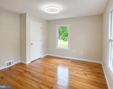 322 Madison Avenue - Photo Thumbnail 16