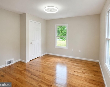 322 Madison Avenue - Photo Thumbnail 11