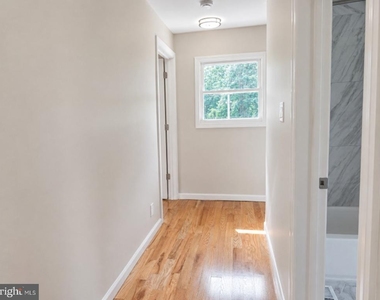 322 Madison Avenue - Photo Thumbnail 13