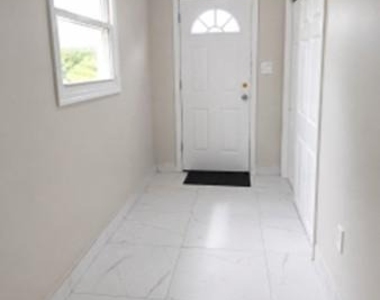 322 Madison Avenue - Photo Thumbnail 1