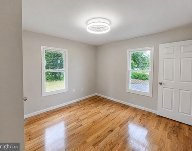 322 Madison Avenue - Photo Thumbnail 12
