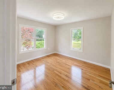 322 Madison Avenue - Photo Thumbnail 10