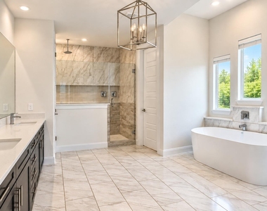 104 Caleb Ct - Photo Thumbnail 8