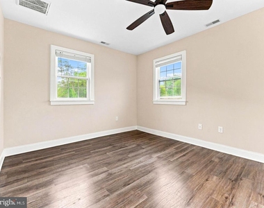 266 S White Horse Pike - Photo Thumbnail 8