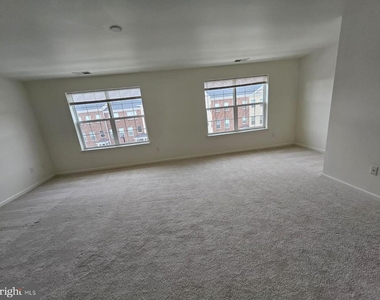 109 Kramer Court - Photo Thumbnail 45