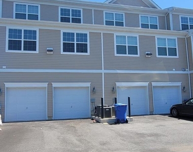109 Kramer Court - Photo Thumbnail 54