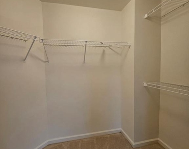 109 Kramer Court - Photo Thumbnail 46
