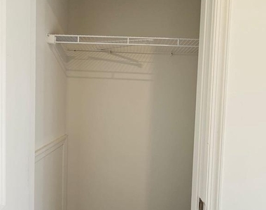 109 Kramer Court - Photo Thumbnail 6