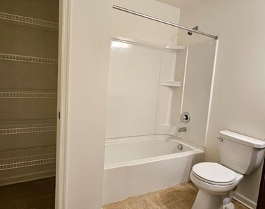 109 Kramer Court - Photo Thumbnail 34