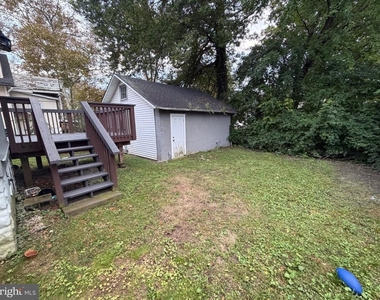 704 N Lenola Road - Photo Thumbnail 16