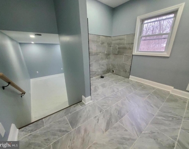 2601 N Lakeshore Drive - Photo Thumbnail 19