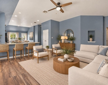 216 Spinnaker Loop - Photo Thumbnail 3
