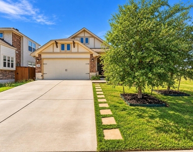 216 Spinnaker Loop - Photo Thumbnail 1