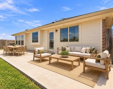 216 Spinnaker Loop - Photo Thumbnail 22