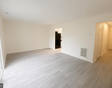 45293 Rumsford Lane - Photo Thumbnail 4