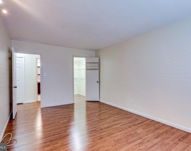 5968 Westchester Park Drive - Photo Thumbnail 24