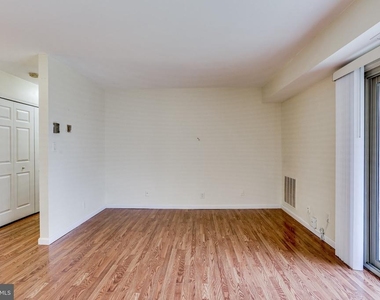 5968 Westchester Park Drive - Photo Thumbnail 15