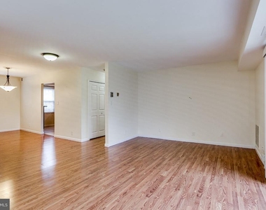 5968 Westchester Park Drive - Photo Thumbnail 13