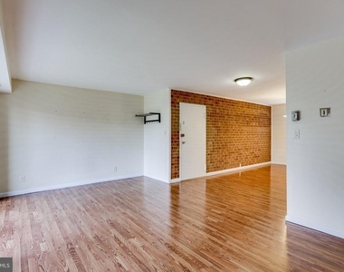 5968 Westchester Park Drive - Photo Thumbnail 17
