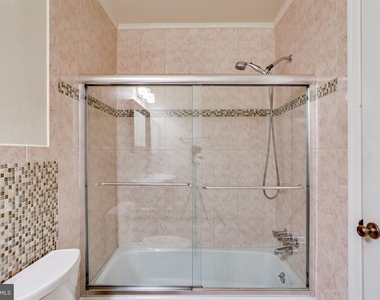 5968 Westchester Park Drive - Photo Thumbnail 21