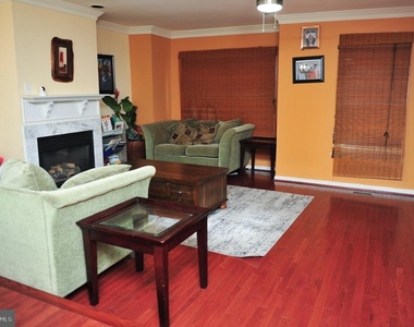 6711 Village Park Drive - Photo Thumbnail 11