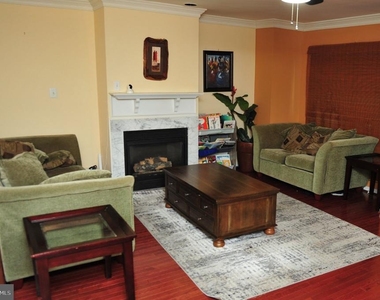 6711 Village Park Drive - Photo Thumbnail 13